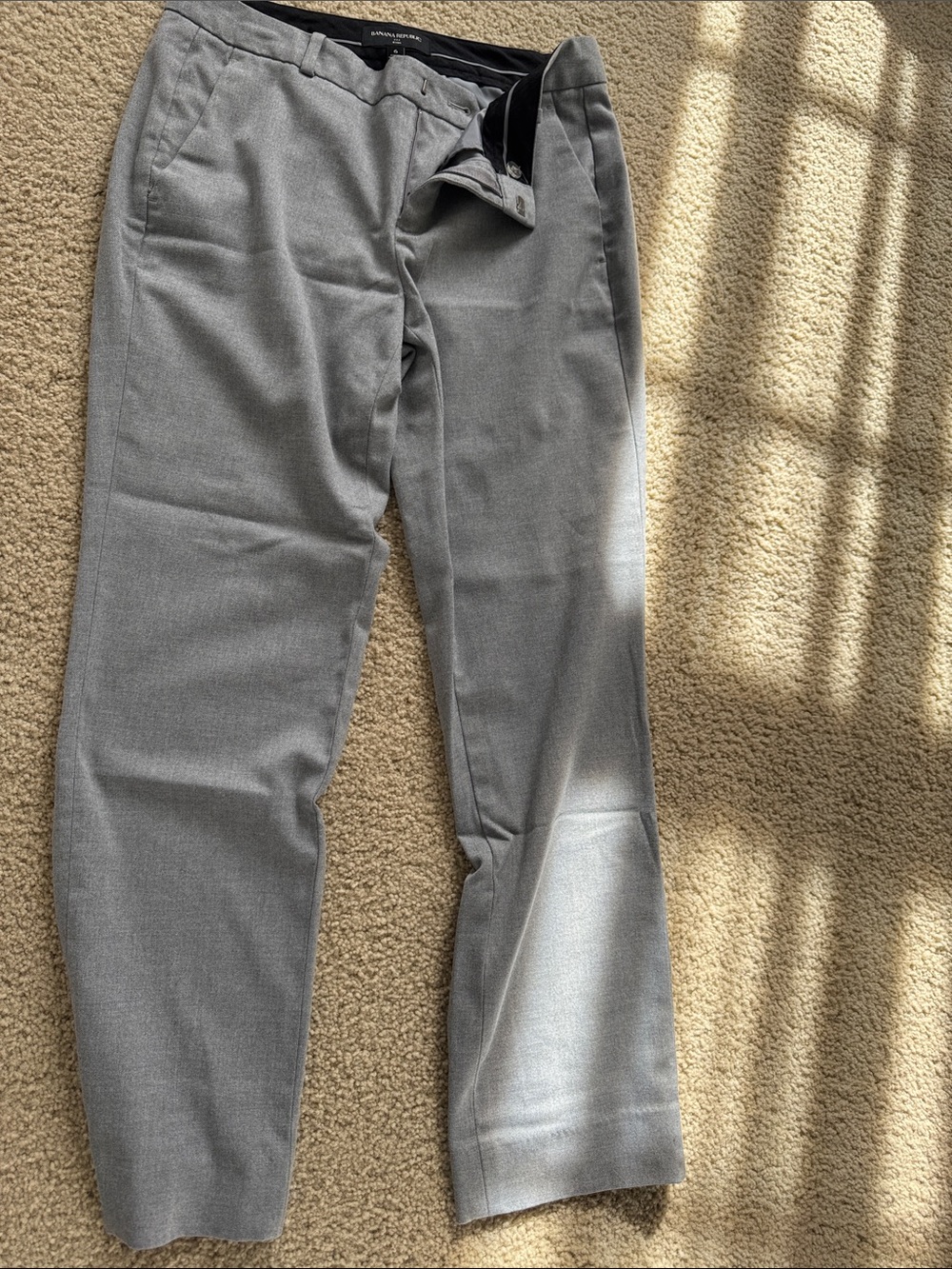 Banana Republic Ryan Straight-Leg Pants in Light Gray